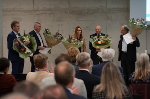 Bekendmaking en uitreiking speldjes VSR Leden van Verdienste