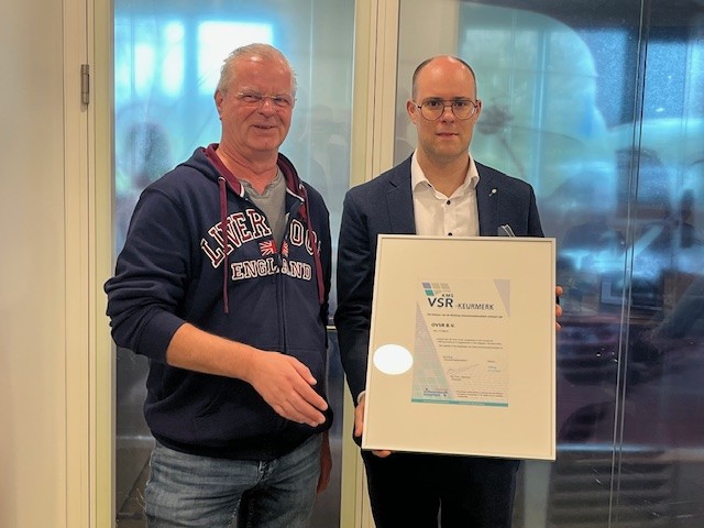 Certificaat uitgereikt aan nieuwe VSR-Keurmerkhouder